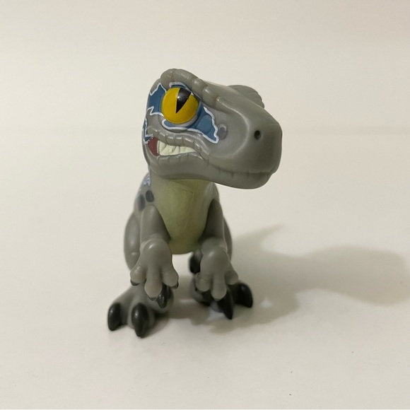 Funko Mystery Minis Jurassic World Dominion Dinosaur Claire Dearing Figure - Picture 12 of 15